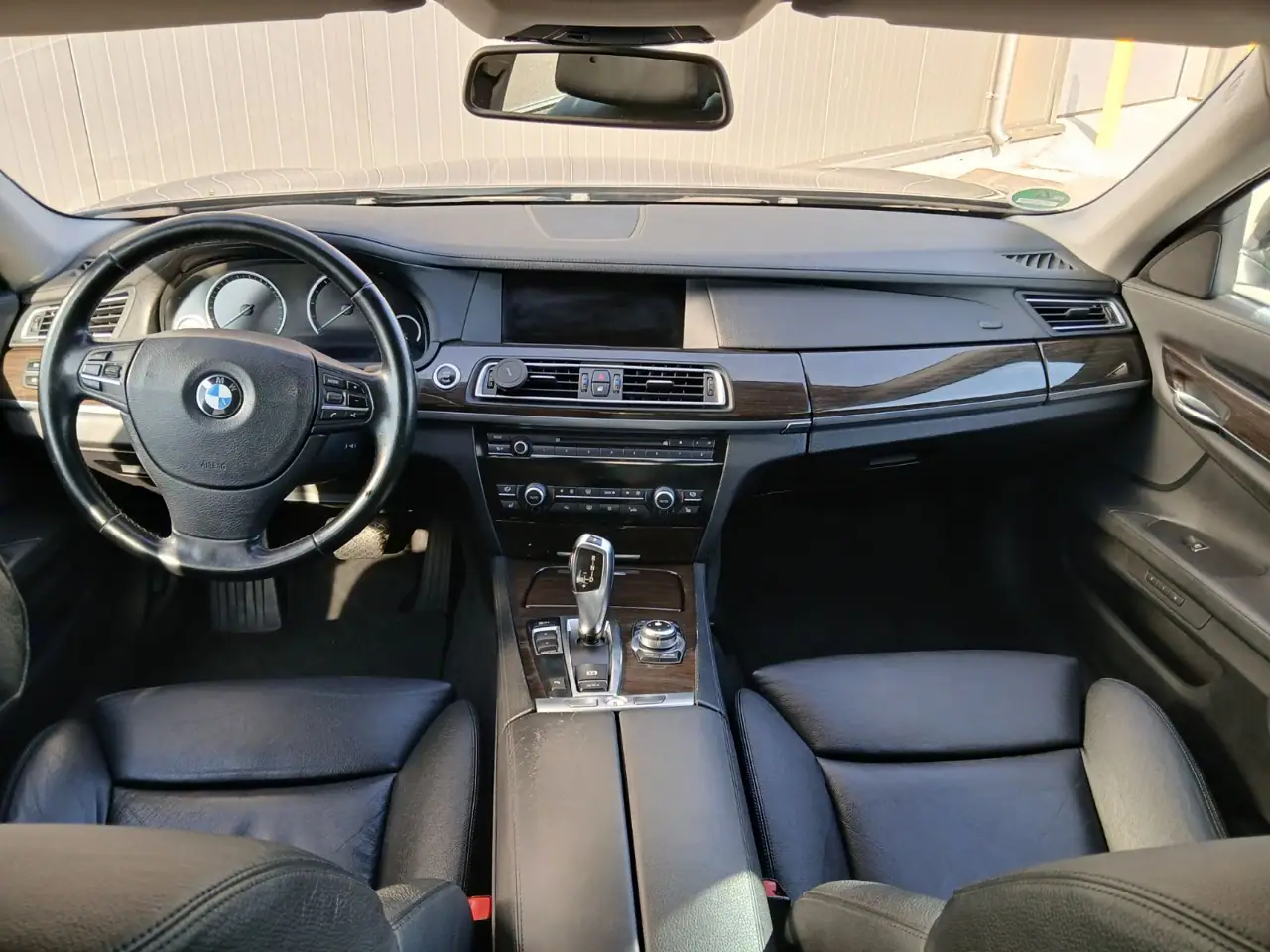 BMW 7 Long limuzinas – 4