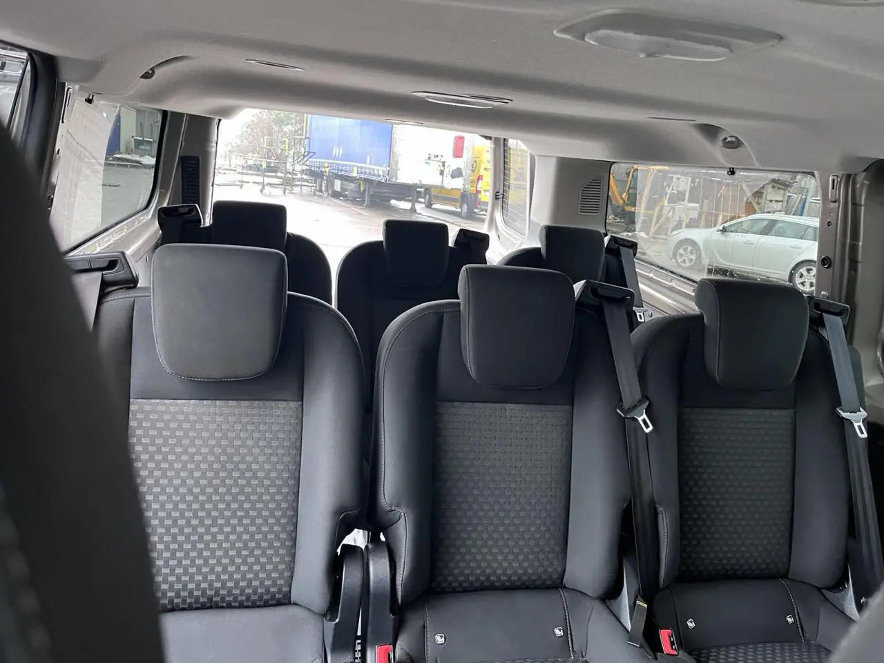 Ford Tourneo Custom 9 vietos · mechaninė – 8