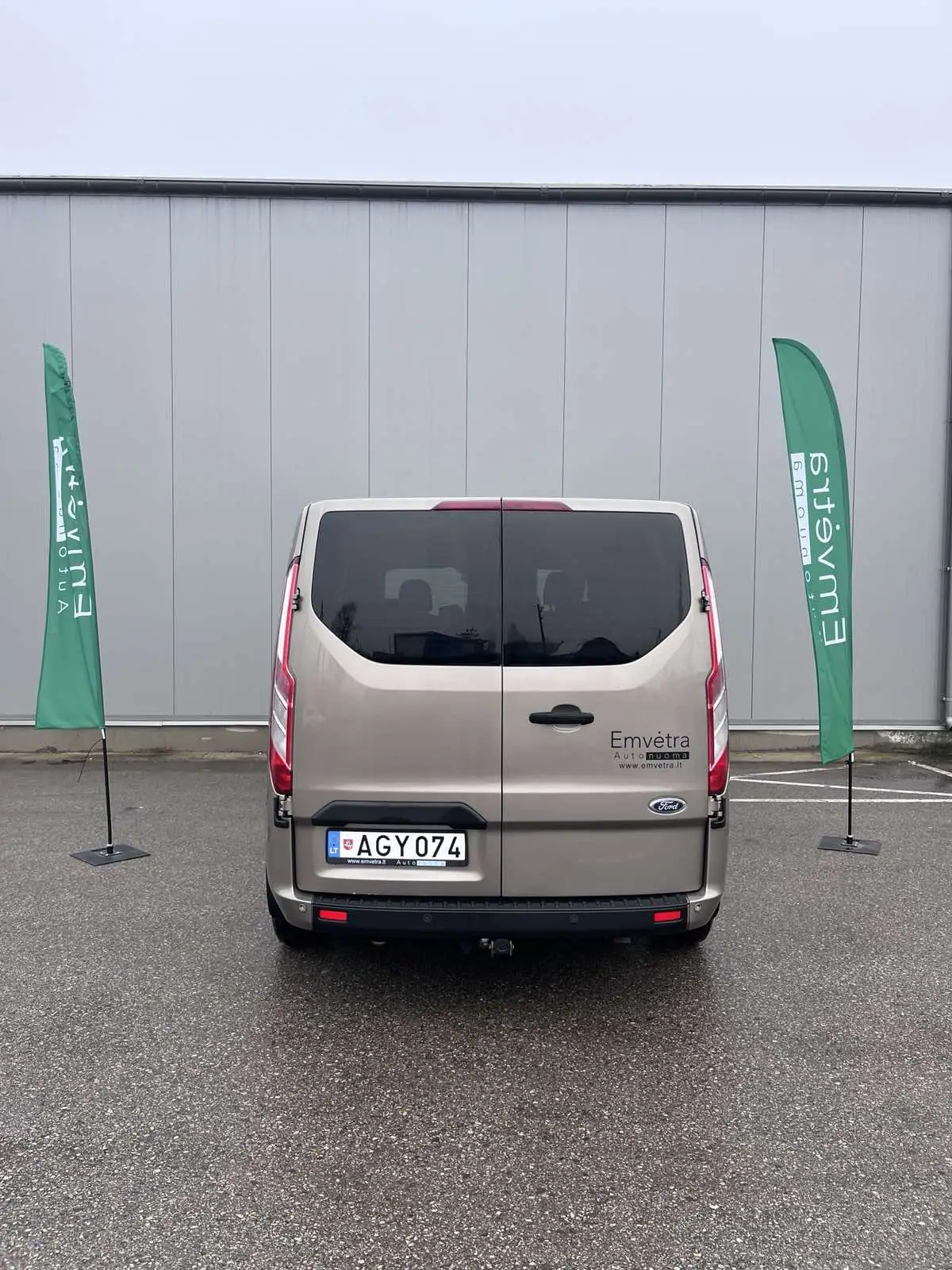 Ford Tourneo Custom 9 vietos · mechaninė – 10