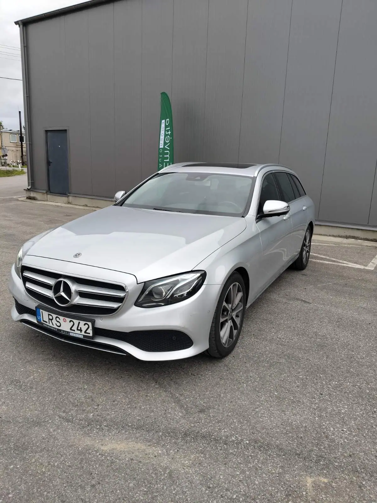 Mercedes-Benz E350 d universalas – 1