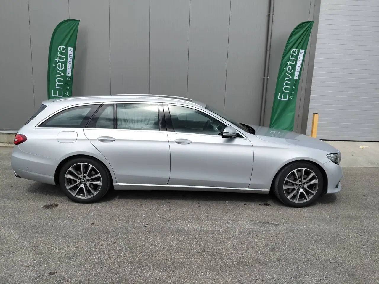 Mercedes-Benz E350 d universalas – 4