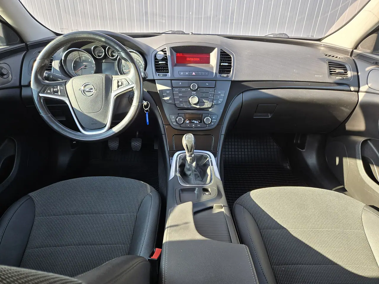Opel Insignia hečbekas · mechaninė – 4