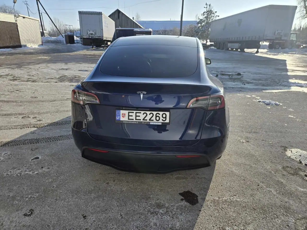 Tesla Model Y elektromobilis – 7